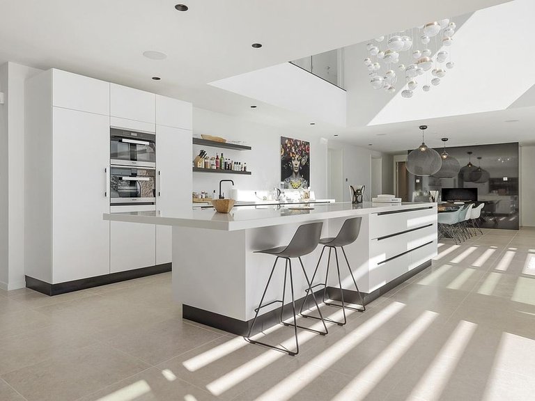 Villa for Sale in Costa del Sol Benahavís, Malaga 9