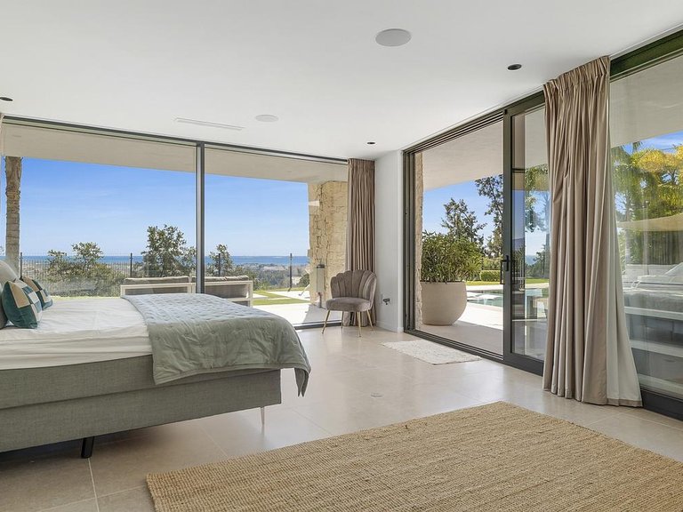 Villa for Sale in Costa del Sol Benahavís, Malaga 16