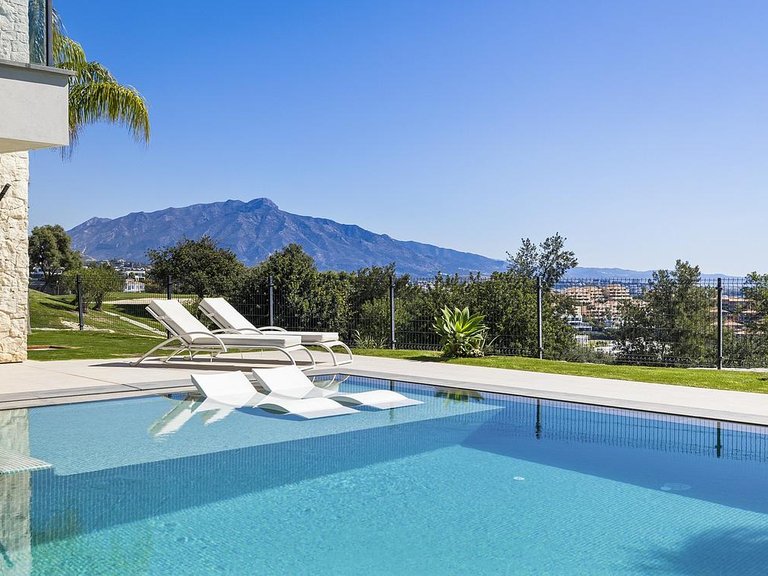 Villa for Sale in Costa del Sol Benahavís, Malaga 20