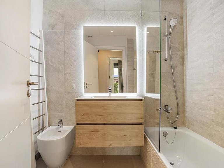 Apartment for Sale in Costa del Sol Estepona, Malaga 15