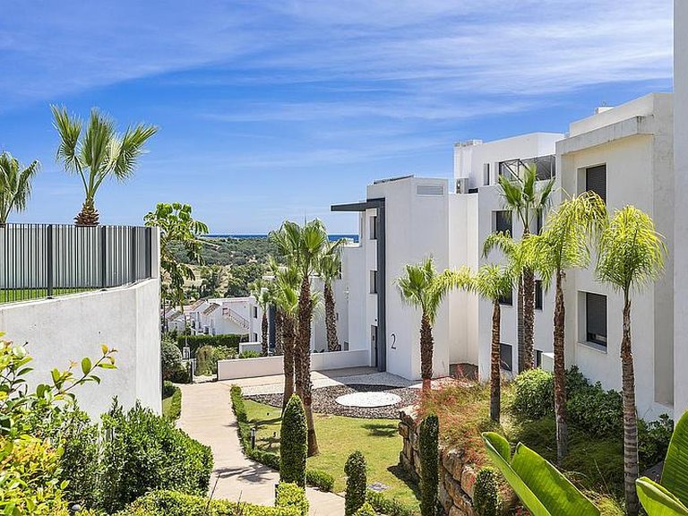 Apartment for Sale in Costa del Sol Estepona, Malaga 20