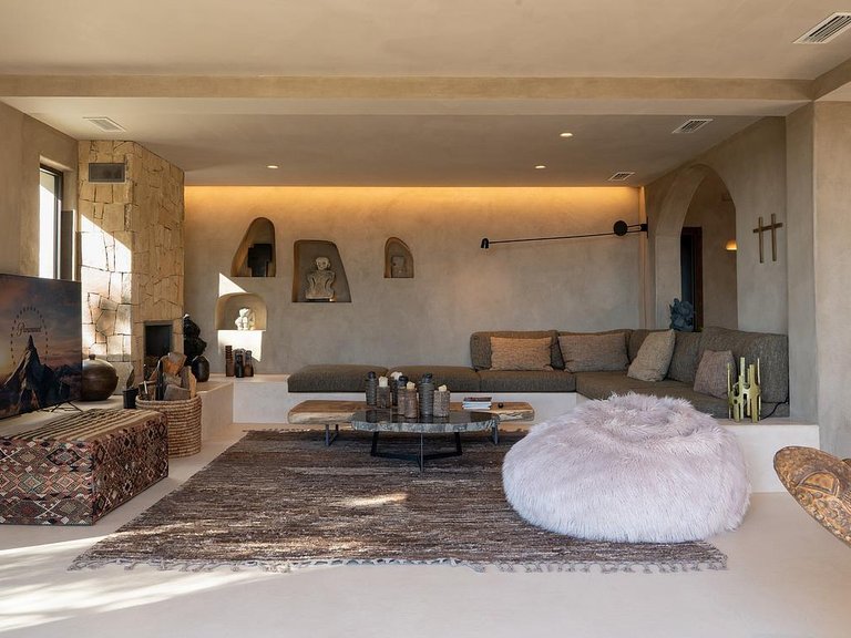 Villa for Sale in Costa del Sol Estepona, Malaga 3