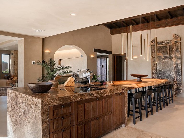 Villa for Sale in Costa del Sol Estepona, Malaga 7