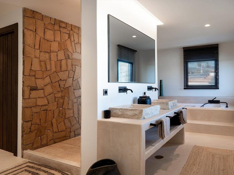 Villa for Sale in Costa del Sol Estepona, Malaga 14