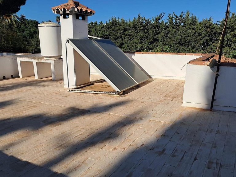 Villa for Sale in Costa del Sol Estepona, Malaga 12