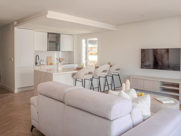 Apartment for Sale in Costa del Sol Estepona, Malaga 4