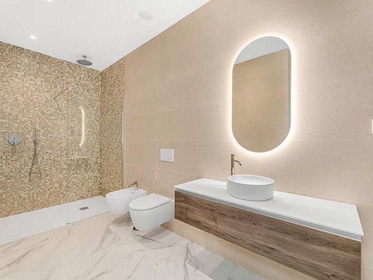 Villa for Sale in Costa del Sol Estepona, Malaga 13