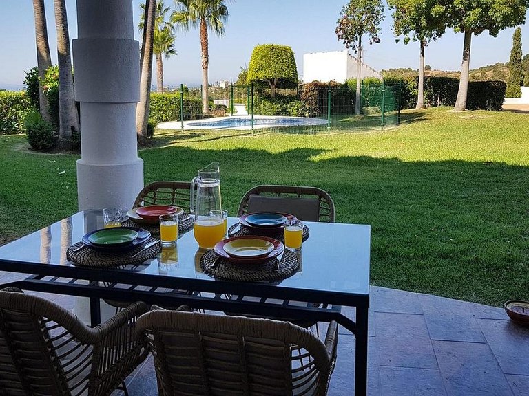 Apartment for Sale in Costa del Sol Calahonda, Malaga 1