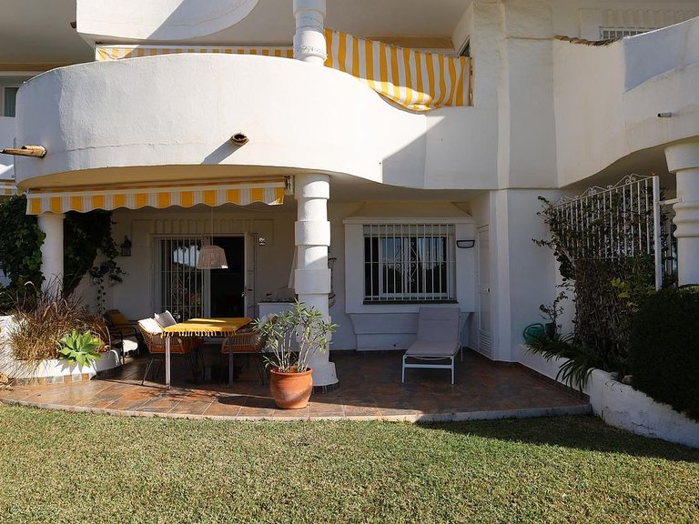 Apartment for Sale in Costa del Sol Calahonda, Malaga 5