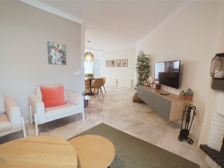Apartment for Sale in Costa del Sol Calahonda, Malaga 7