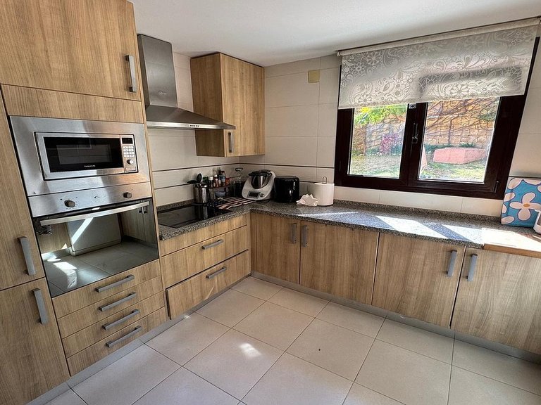 Town House for Sale in Costa del Sol Estepona, Malaga 9