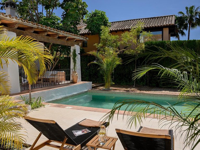 Villa for Sale in Costa del Sol Estepona, Malaga 6
