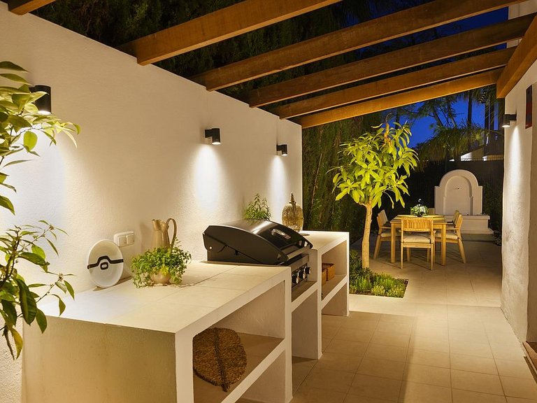 Villa for Sale in Costa del Sol Estepona, Malaga 18