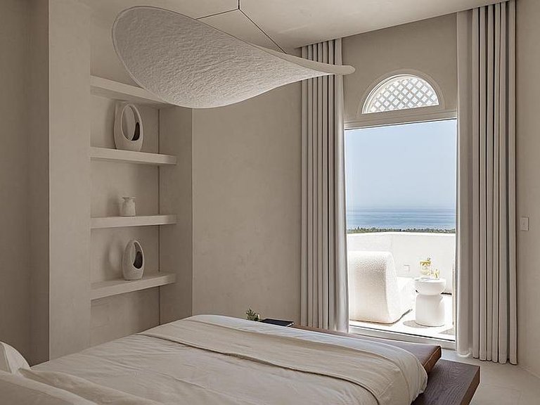 Penthouse for Sale in Costa del Sol Marbella, Malaga 10