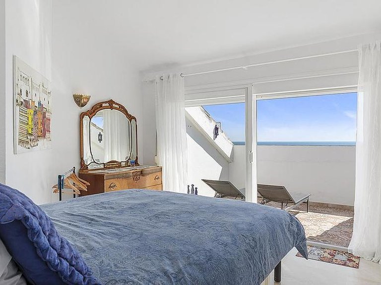Town House for Sale in Costa del Sol Estepona, Malaga 11