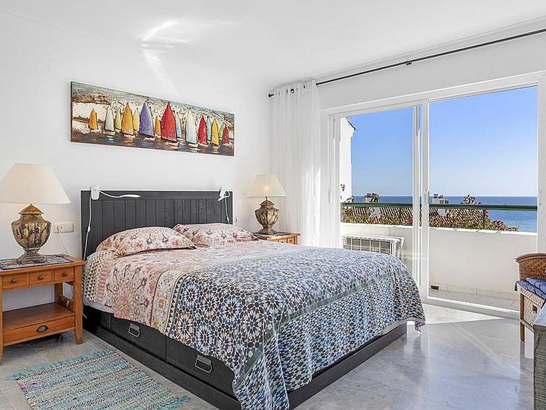 Town House for Sale in Costa del Sol Estepona, Malaga 15