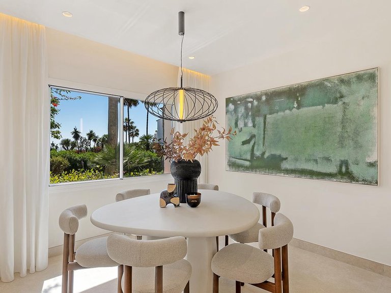 Apartment for Sale in Costa del Sol Estepona, Malaga 5