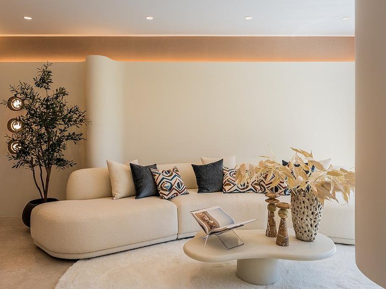 Apartment for Sale in Costa del Sol Estepona, Malaga 8