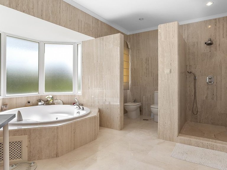 Villa for Sale in Costa del Sol Benahavís, Malaga 14
