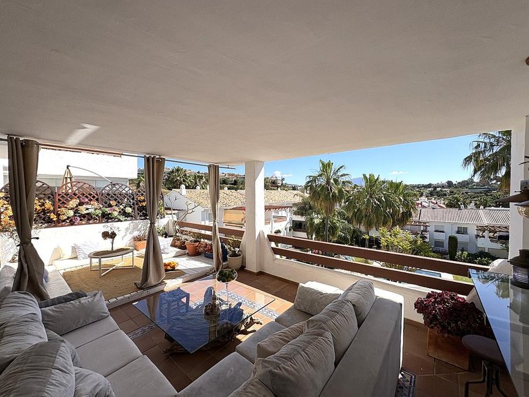 Apartment for Sale in Costa del Sol Estepona, Malaga 1