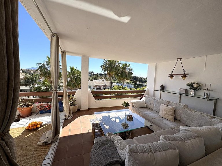 Apartment for Sale in Costa del Sol Estepona, Malaga 5