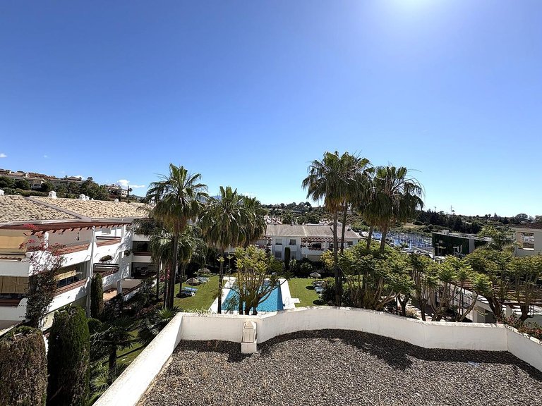 Apartment for Sale in Costa del Sol Estepona, Malaga 12