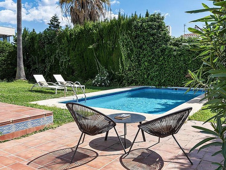 Villa for Sale in Costa del Sol Nueva Andalucía, Malaga 9