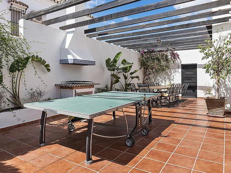 Villa for Sale in Costa del Sol Nueva Andalucía, Malaga 10