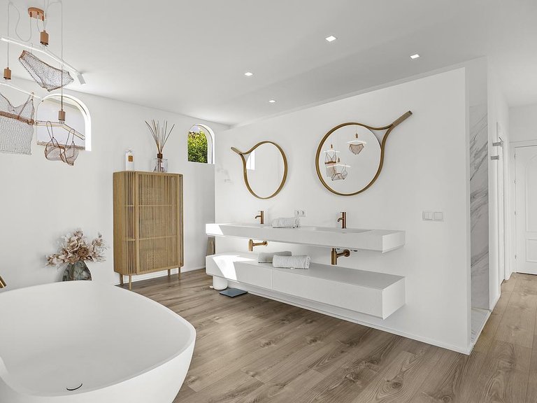 Villa for Sale in Costa del Sol Marbella, Malaga 16