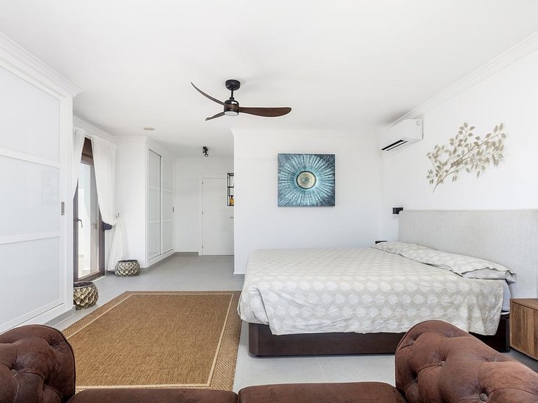 Villa for Sale in Costa del Sol Estepona, Malaga 15