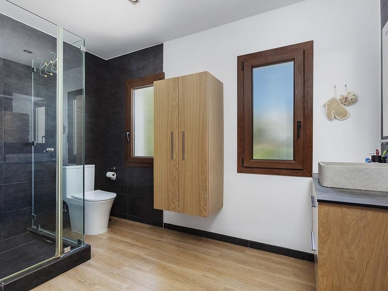 Villa for Sale in Costa del Sol Estepona, Malaga 16