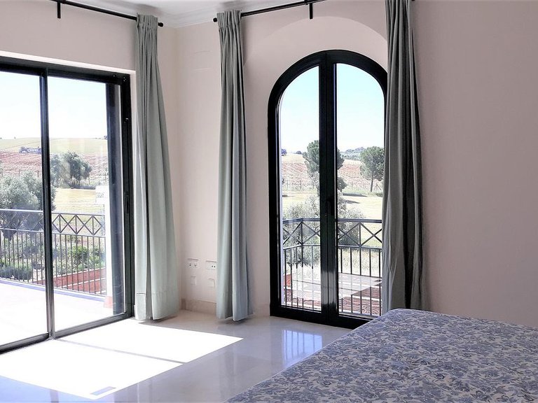 Villa for Sale in Costa de la Luz (Cadiz) Cadiz, Cadiz 10