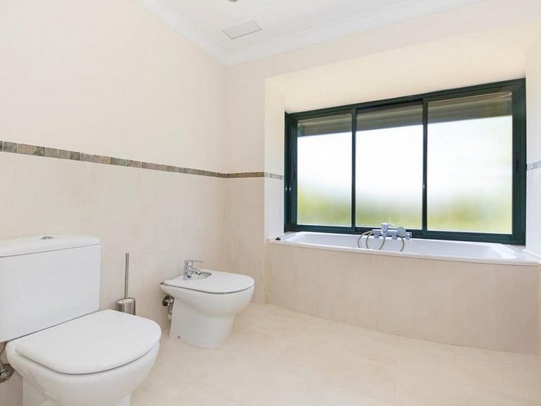 Villa for Sale in Costa de la Luz (Cadiz) Cadiz, Cadiz 11