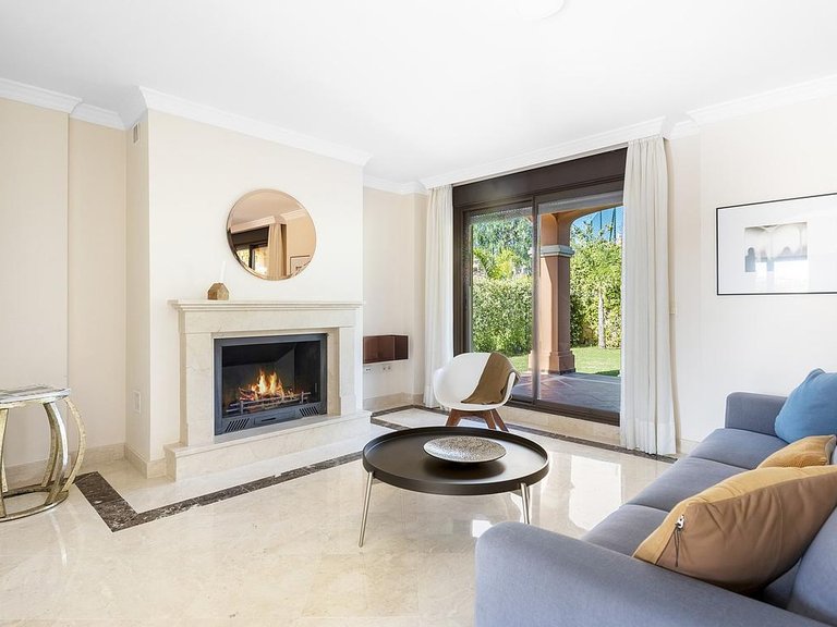 Villa for Sale in Costa del Sol Estepona, Malaga 3