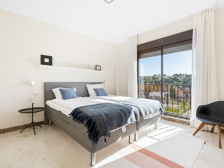 Villa for Sale in Costa del Sol Estepona, Malaga 12
