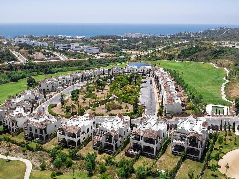 Villa for Sale in Costa del Sol Estepona, Malaga 15