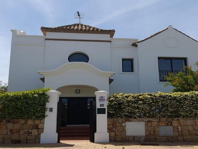 Villa for Sale in Costa del Sol Estepona, Malaga 16