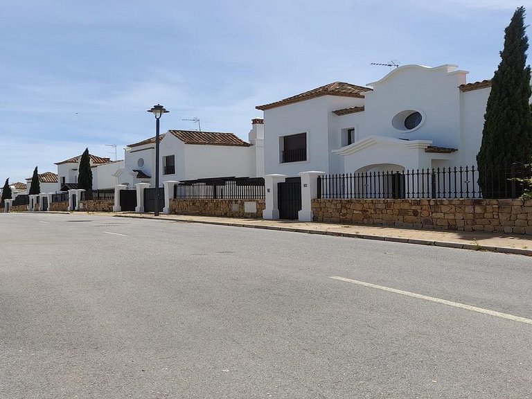 Villa for Sale in Costa del Sol Estepona, Malaga 17