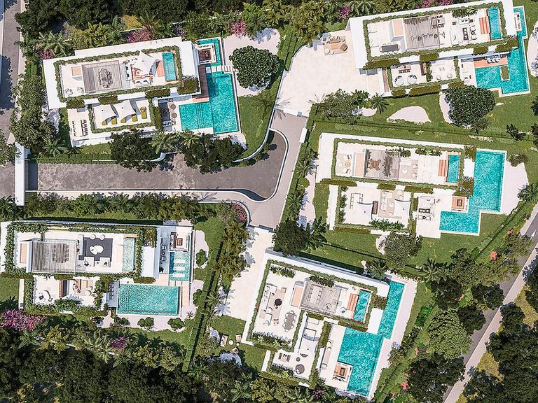 Villa for Sale in Costa del Sol Golden Mile, Malaga 7