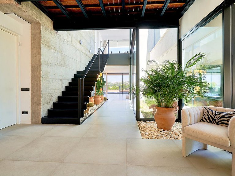 Villa for Sale in Costa de la Luz (Cadiz) Sotogrande, Cadiz 4