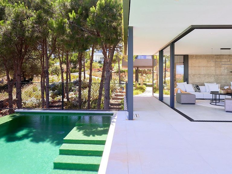Villa for Sale in Costa de la Luz (Cadiz) Sotogrande, Cadiz 8
