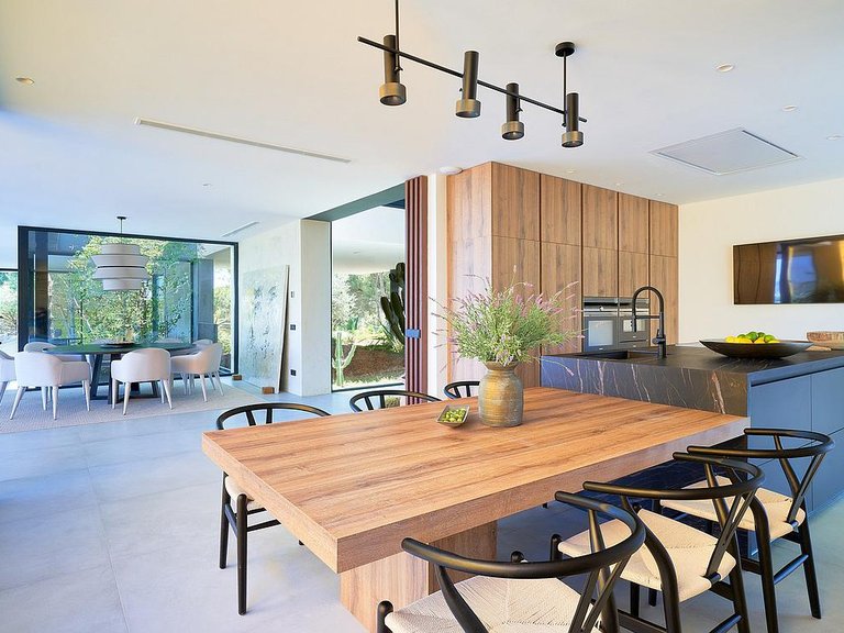 Villa for Sale in Costa de la Luz (Cadiz) Sotogrande, Cadiz 10
