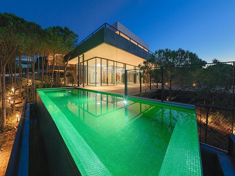 Villa for Sale in Costa de la Luz (Cadiz) Sotogrande, Cadiz 11
