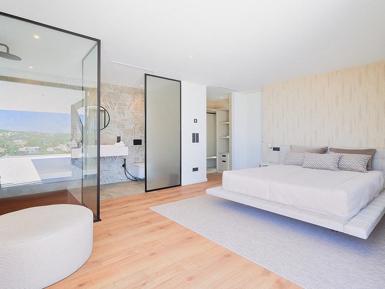 Villa for Sale in Costa de la Luz (Cadiz) Sotogrande, Cadiz 18