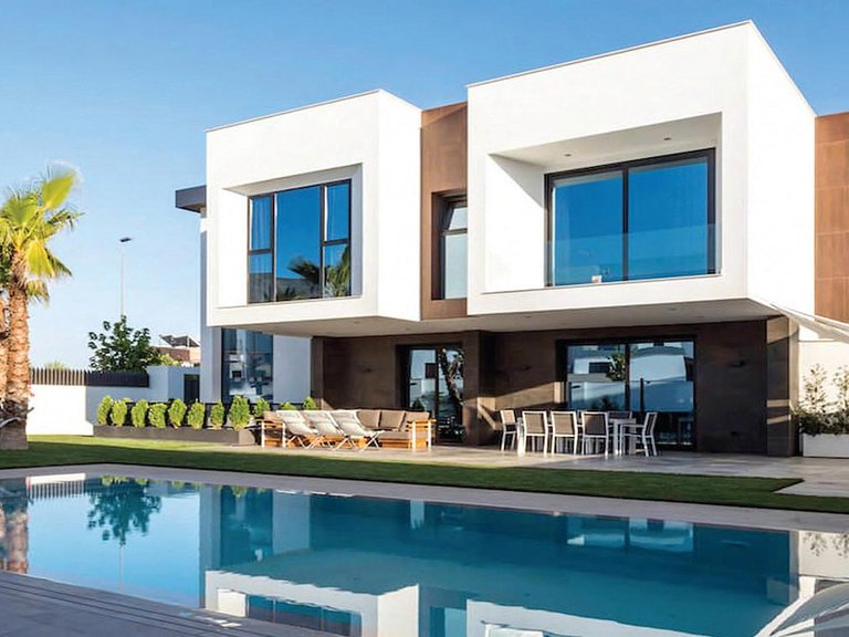 Villa for Sale in Benahavís, Malaga 12
