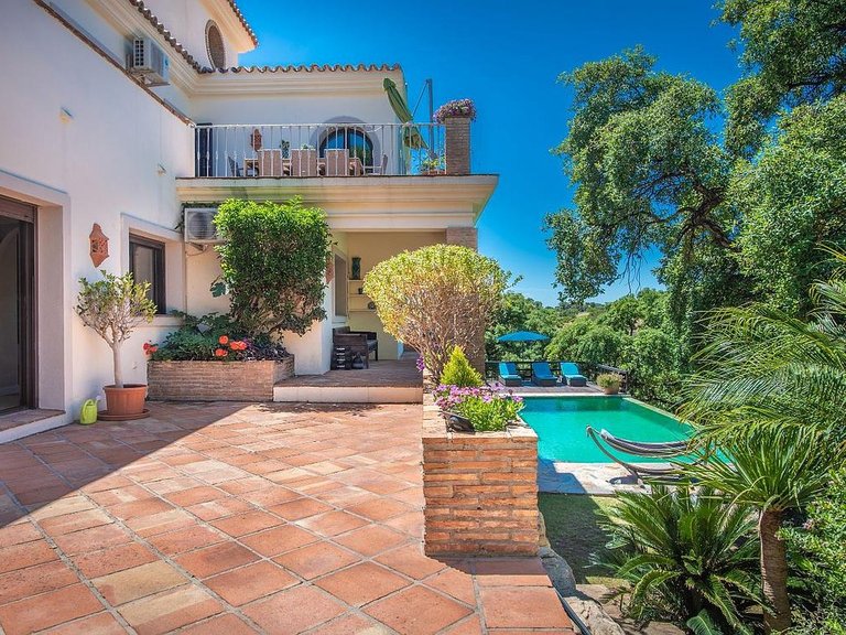 Villa for Sale in Costa del Sol Estepona, Malaga 7