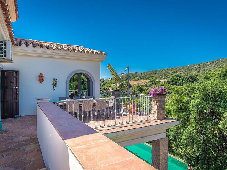 Villa for Sale in Costa del Sol Estepona, Malaga 17