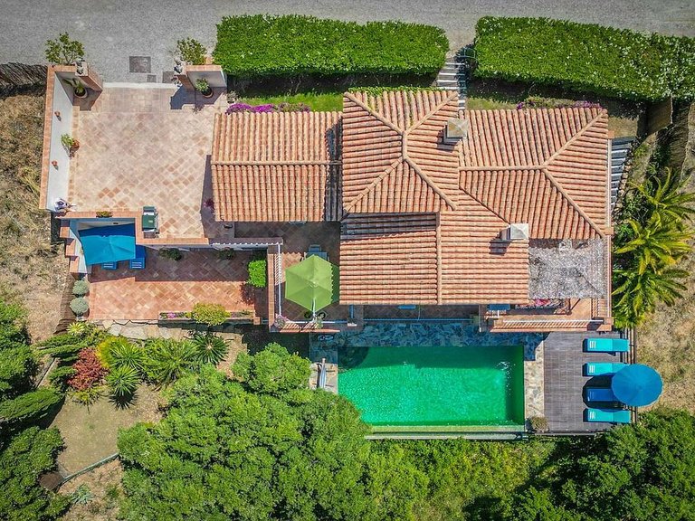 Villa for Sale in Costa del Sol Estepona, Malaga 19
