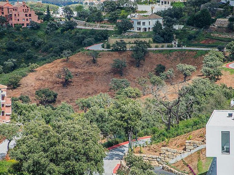 Plot for Sale in Costa del Sol Elviria, Malaga 4