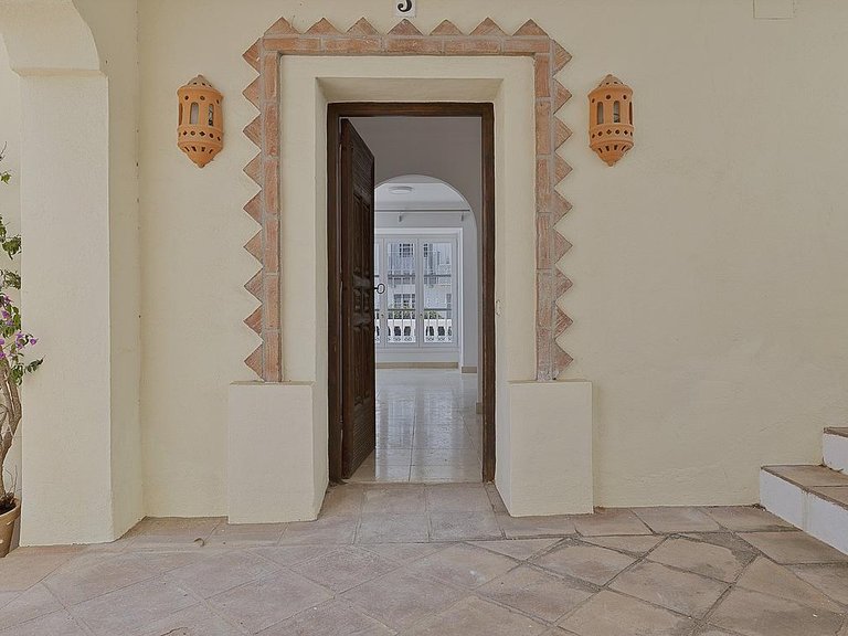 Town House for Sale in Costa del Sol Benahavís, Malaga 3